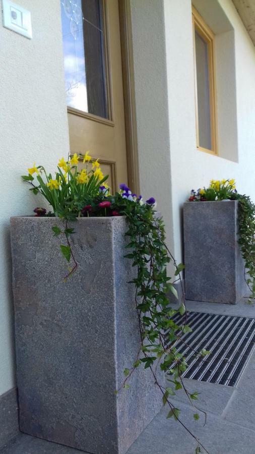 Steinkellerhof Apartment Vollan Exterior foto